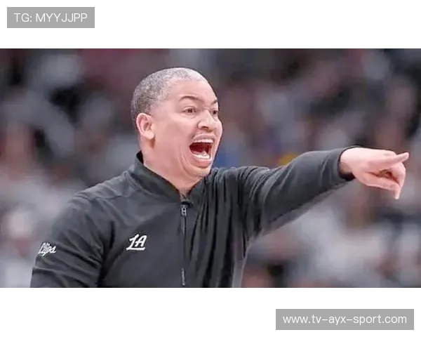 泰伦·卢用人与战术遭质疑，需尽快调整，泰伦 · 卢